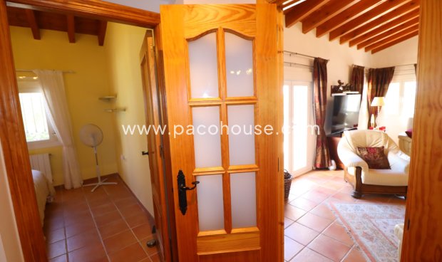 Resale - Villa -
Zarzalico