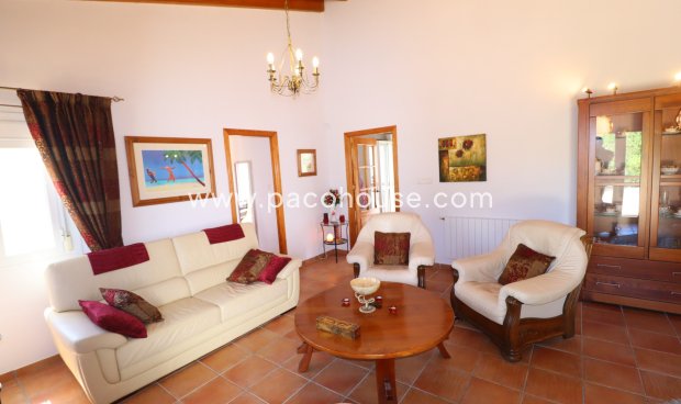 Resale - Villa -
Zarzalico