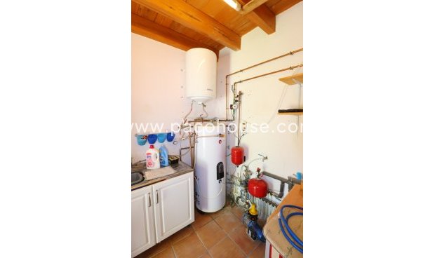 Resale - Villa -
Zarzalico