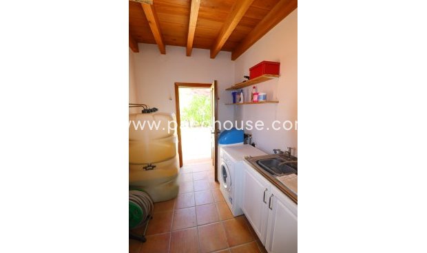 Resale - Villa -
Zarzalico