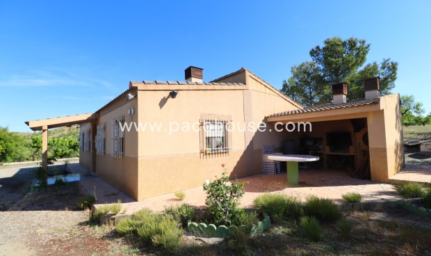 Resale - Country House -
Velez-Rubio