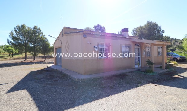 Resale - Country House -
Velez-Rubio