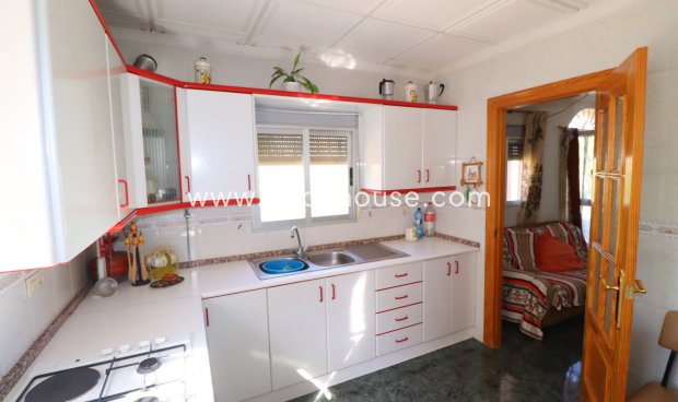 Resale - Country House -
Velez-Rubio
