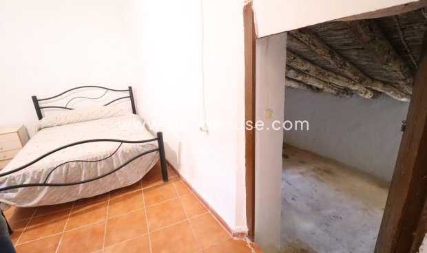 Resale - Cortijo -
Chirivel