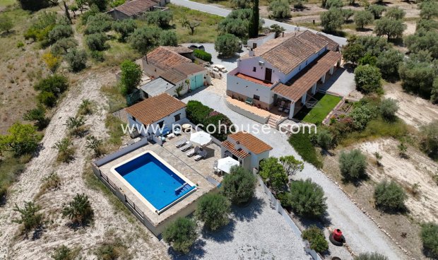 Resale - Cortijo -
Velez-Blanco