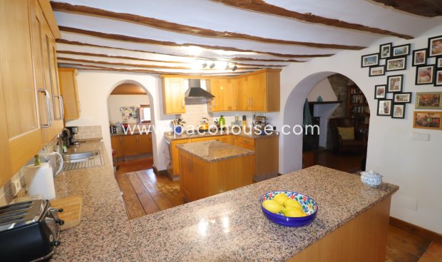 Resale - Cortijo -
Velez-Blanco