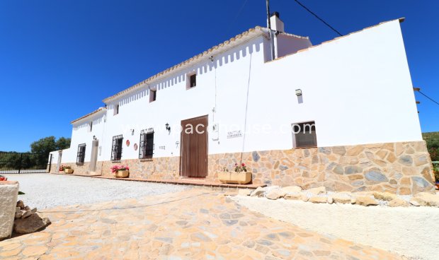 Resale - Cortijo -
Velez-Blanco