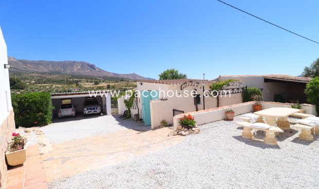 Resale - Cortijo -
Velez-Blanco