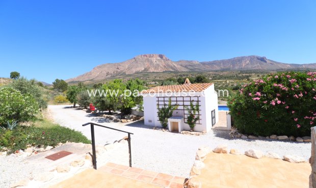 Resale - Cortijo -
Velez-Blanco