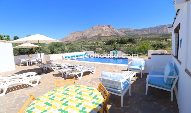 Resale - Cortijo -
Velez-Blanco