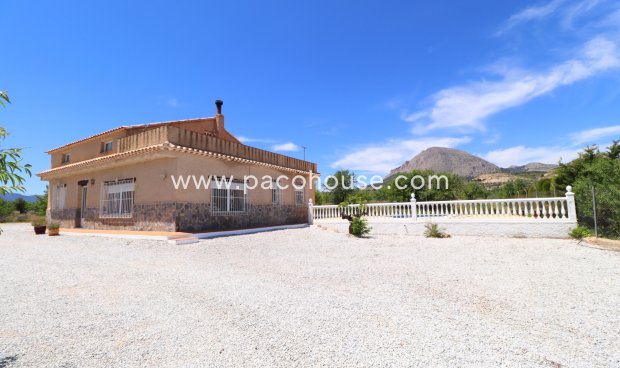 Resale - Country House -
Velez-Blanco