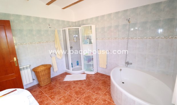 Resale - Country House -
Velez-Blanco
