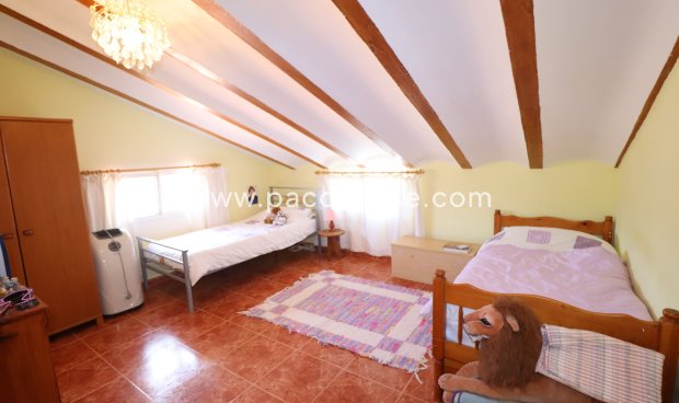 Resale - Country House -
Velez-Blanco