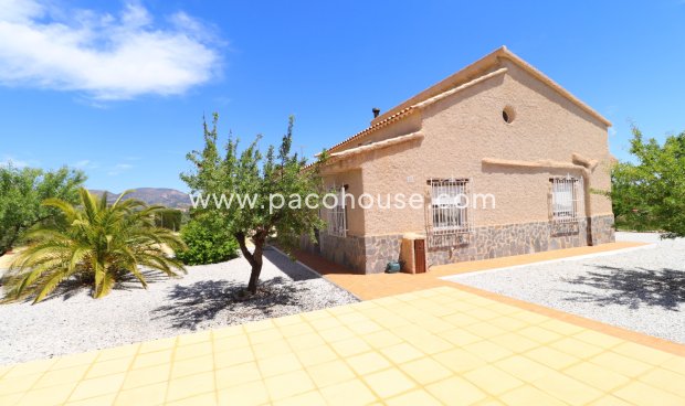 Resale - Country House -
Velez-Blanco
