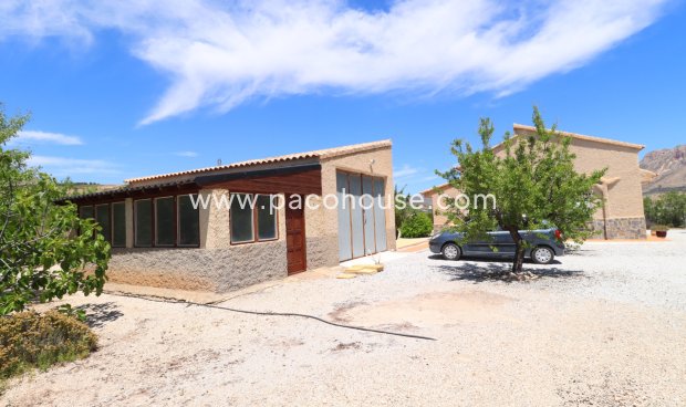 Resale - Country House -
Velez-Blanco