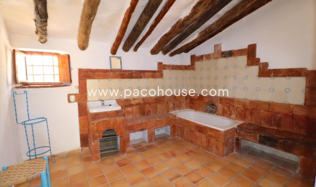 Resale - Cortijo -
Zarzalico