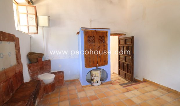 Resale - Cortijo -
Zarzalico