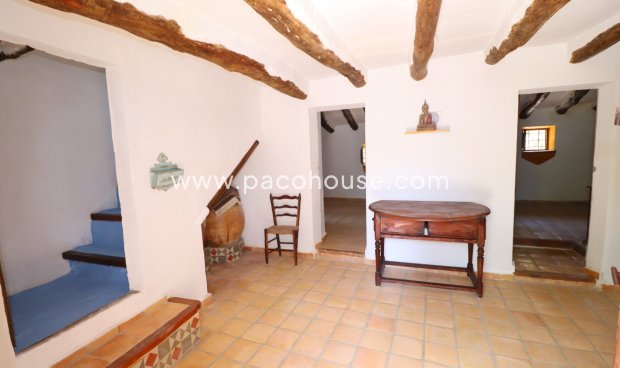 Resale - Cortijo -
Zarzalico