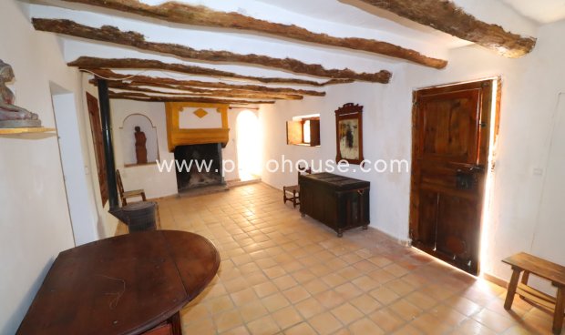 Resale - Cortijo -
Zarzalico