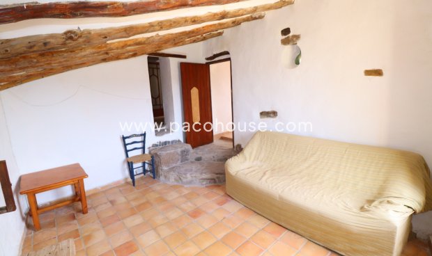 Resale - Cortijo -
Zarzalico