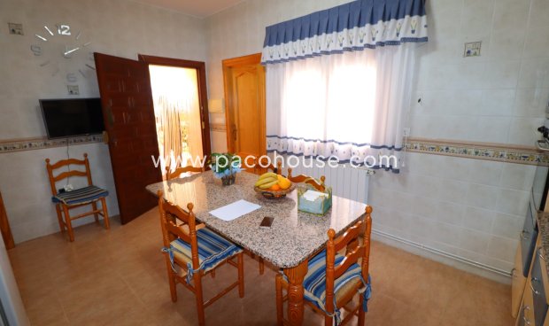 Resale - Country House -
Purias