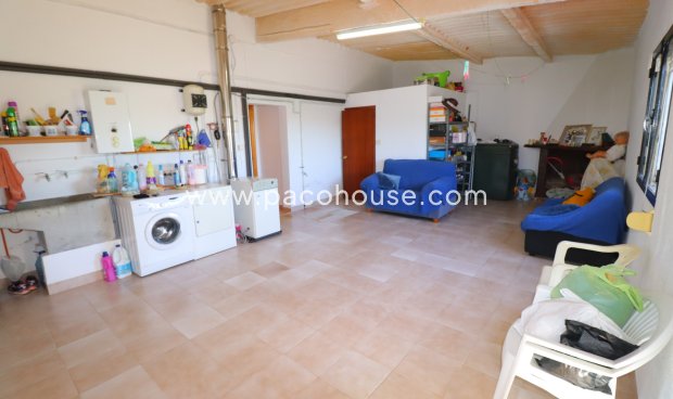 Resale - Country House -
Purias