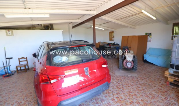 Resale - Country House -
Purias