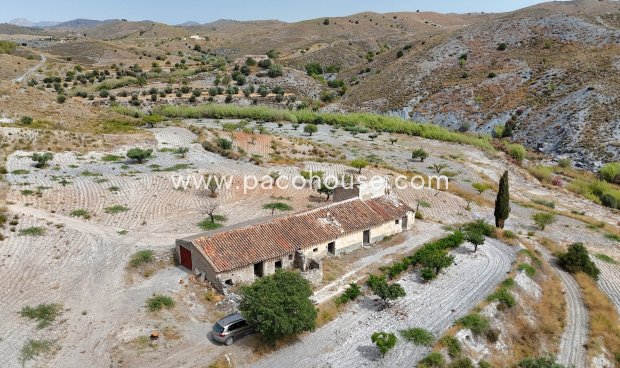 Resale - Cortijo -
Puerto Lumbreras