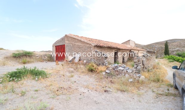 Resale - Cortijo -
Puerto Lumbreras