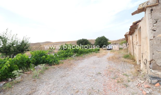 Resale - Cortijo -
Puerto Lumbreras