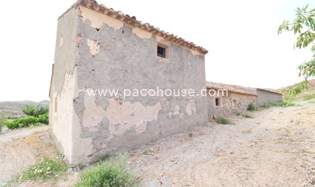 Resale - Cortijo -
Puerto Lumbreras