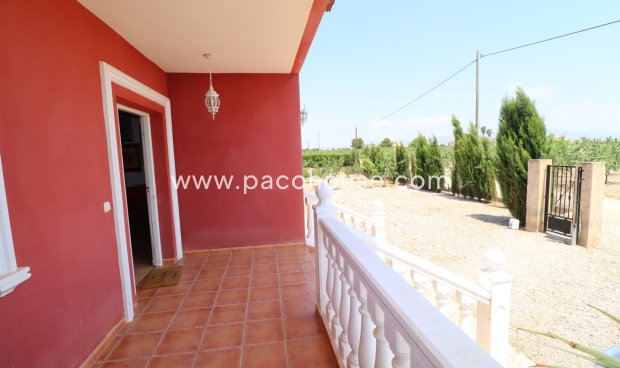 Resale - Villa -
Purias