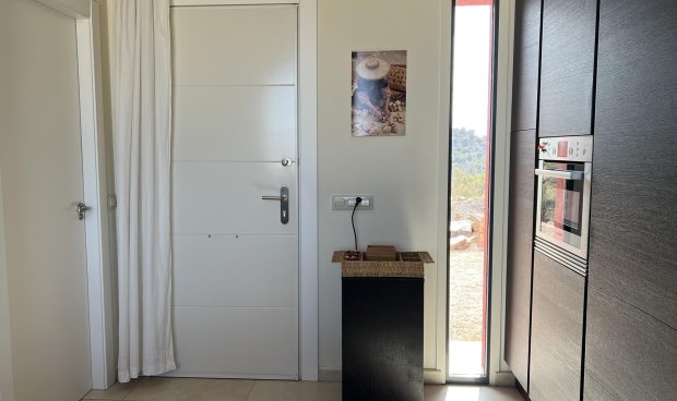 Reventa - Villa -
La Parroquia