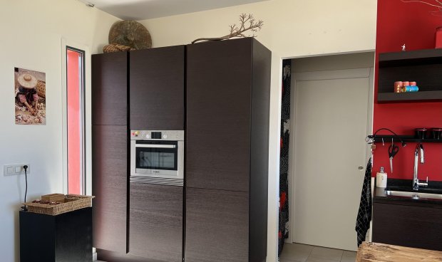 Reventa - Villa -
La Parroquia