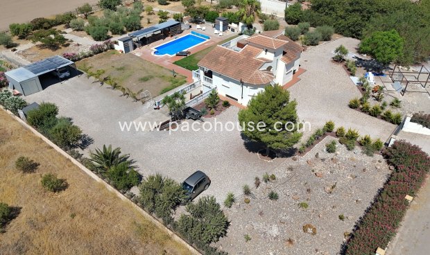 Resale - Villa -
Lorca