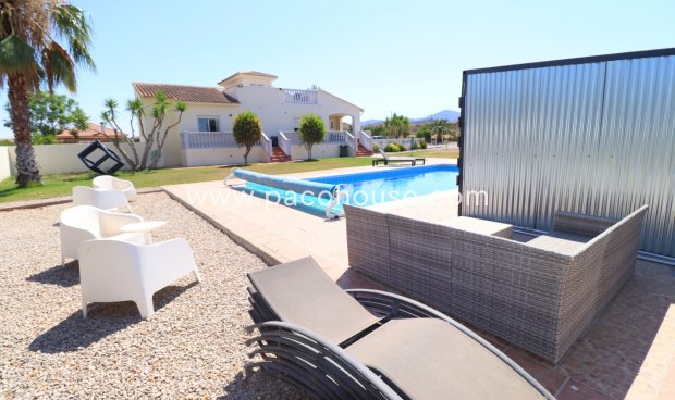 Resale - Villa -
Lorca