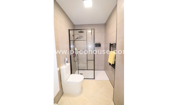 Resale - Villa -
Lorca