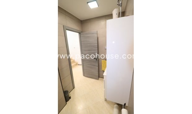 Resale - Villa -
Lorca