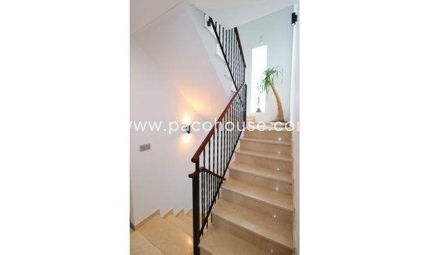 Resale - Villa -
Lorca