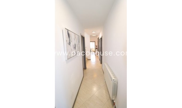 Resale - Villa -
Lorca