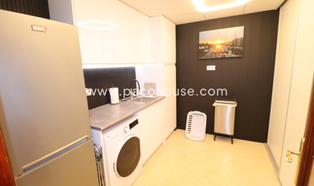 Resale - Villa -
Lorca