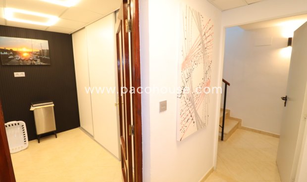 Resale - Villa -
Lorca