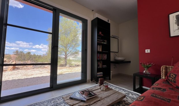 Reventa - Villa -
La Parroquia