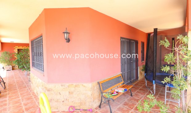 Resale - Villa -
Lorca