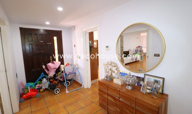 Resale - Villa -
Lorca