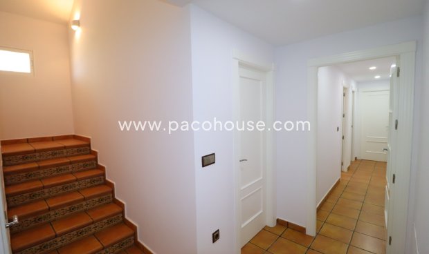 Resale - Villa -
Lorca