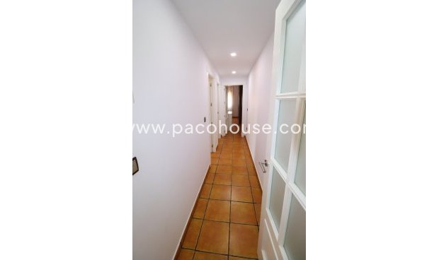 Resale - Villa -
Lorca