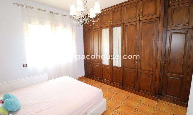 Resale - Villa -
Lorca