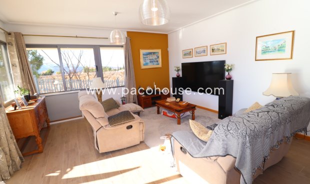 Resale - Villa -
Aledo