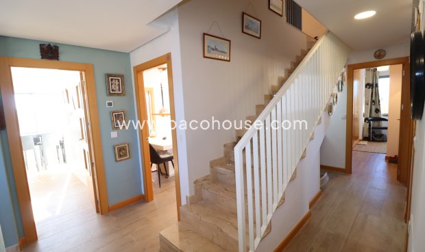 Resale - Villa -
Aledo